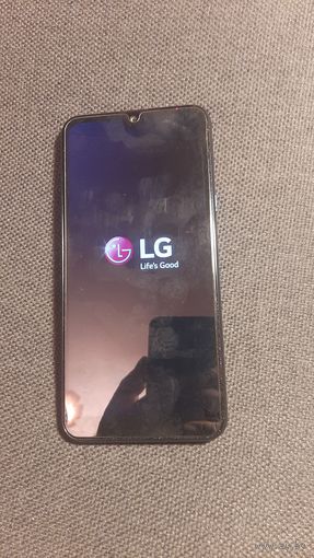 Смарфон LG Q60 3/64