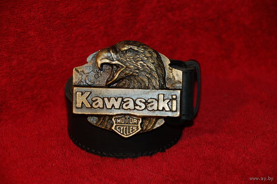 Ремень с пряжкой "KAWASAKI" и орлом , подарок байкеру