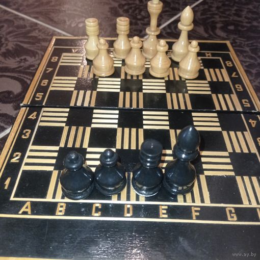 Шахматы СССР, деревянные мини шахматы, некомплект, доска шахматная, инкрустация соломка.