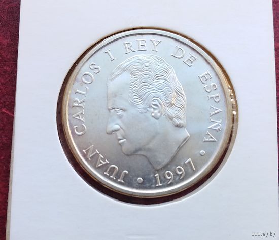 Серебро 0,925! Испания 2000 песет, 1997 450 лет со дня рождения Мигеля Сервантеса. Монета в холдере!