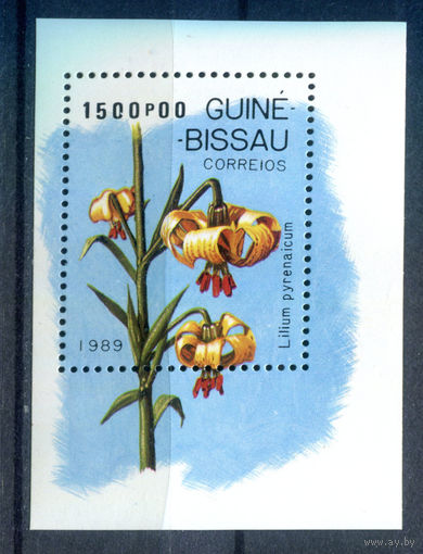 Гвинея-Бисау - 1989г. - Лилии - полная серия, MNH [Mi bl.  278] - 1 блок