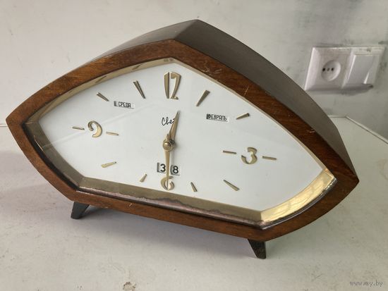 Кабинетные электро-механические часы СВЕТ 60х гг.(очень редкие) рабочие