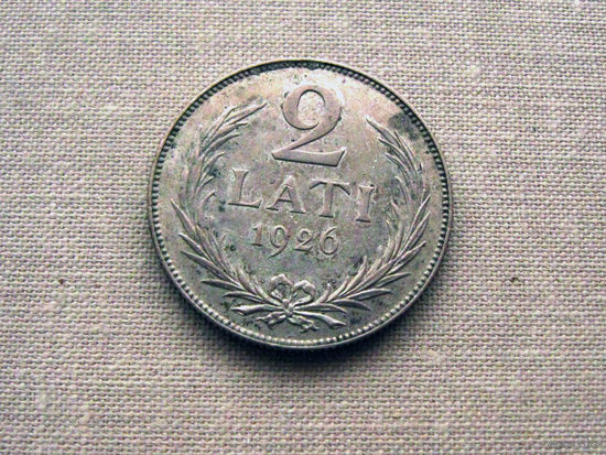 Латвия 2 лата 1926 Серебро 835 10 г (по каталогу)