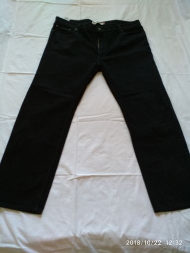 Мужские джинсы LEVI STRAUSS & CO.Модель 505.Черные.Размер 44/32.Пояс 120 см.