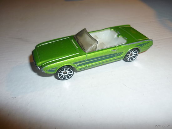 Модель авто 63`Ford Mustang II. Mattel-HotWheels. масштаб 1:59-60.