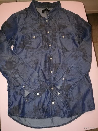 Красивая сатиновая рубашка (ткань под джинс), р.S