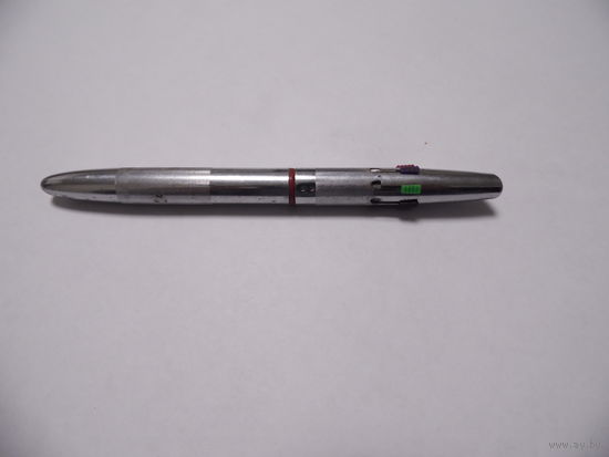 Шариковая ручка СССР на большое количество стержней.