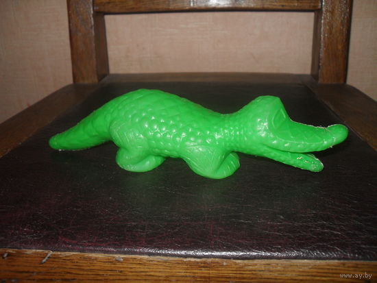 Советская детская игрушка крокодил.24 см.