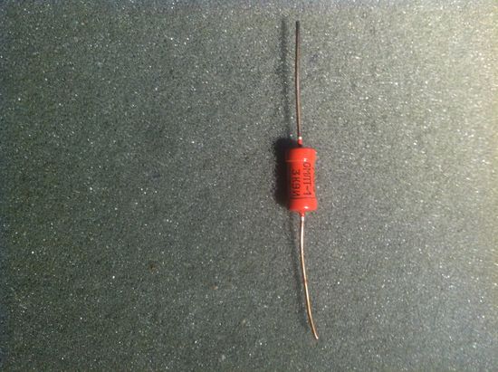 Резистор 3,9 кОм (МЛТ-1, ОМЛТ-1, цена за 1шт)