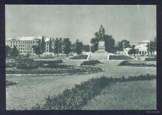 Калининград 1960 Сквер на Житомирской улице / памятник Сталину /
