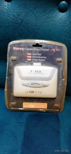 Новый Кассетный плеер Clatronic WM-365 Vintage Walkman Stereo Cassette Player - (США)