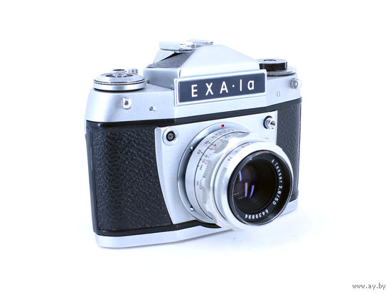 Фотоаппарат Exacta Exa 1a с объективом Carl Zeiss Tessar 2.8/50