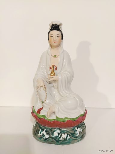 Старинная китайская статуэтка Гуань Инь середина 20 века