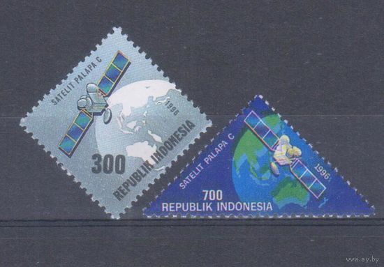 [1709] Индонезия 1996. Космос.Индонезийский спутник. СЕРИЯ MNH