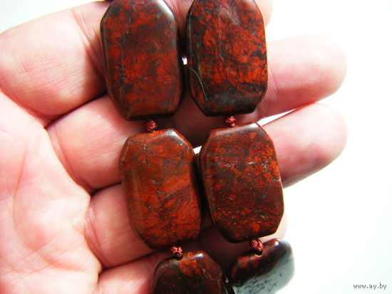 Бусы из КРАСНОЙ ЯШМЫ (ГЕЛИОТРОП)-натуральный камень. 45см.