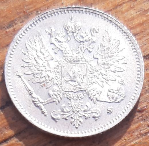 25 pennia 1915