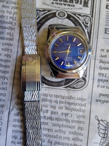 Нечастые часы "Луч" автоподзавод,состояние+Новый редкий браслет к ним в комплекте,старт с 10 рублей!