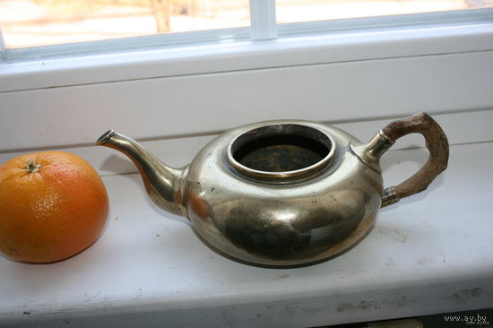 Чайник старинный начало 20 века из металла