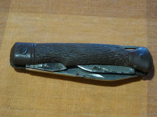 Нож складной туристический , винтаж СССР, клеймо "20" на рукоятке. Производитель , скорее всего, г. Павлово, дл. клинка 8 см, редкий
