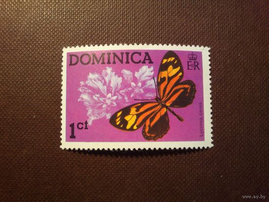 Доминика 1975 г.Бабочка Lycorea Церера .