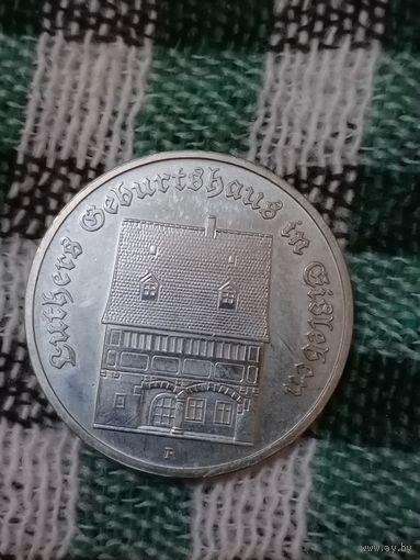 ГДР 5 марок 1983 дом Лютера