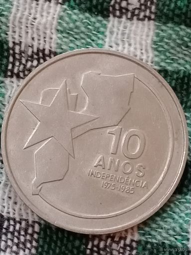 Мозамбик 250 метикал 1985 юбилейная
