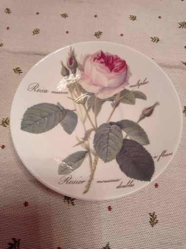Тарелка от Redoute Roses, Англия