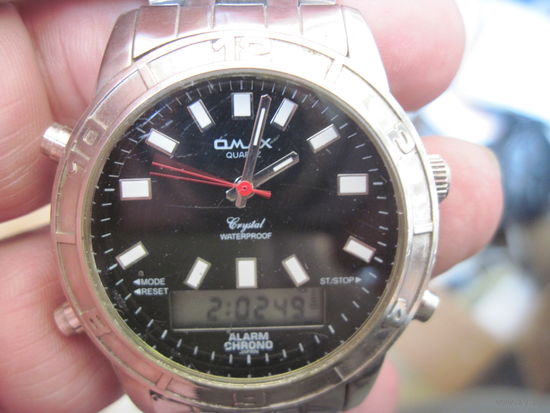 Часы OMAX оригинальные японские. Кварц-электроника-будильник.