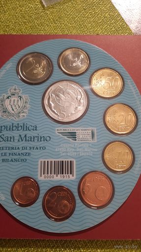 Сан-Марино 1, 2, 5, 10, 20, 50 евроцентов 1 и 2 евро 2007 г 5 Евро - серебро ( Официальный набор , в буклете )