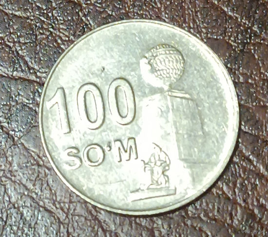 100 сом 2018, Узбекистан