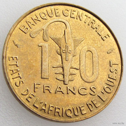 Западная Африка, 10 франков 1982 года, KM#10, ФАО, ООН/ золотая гиря, юбилейная