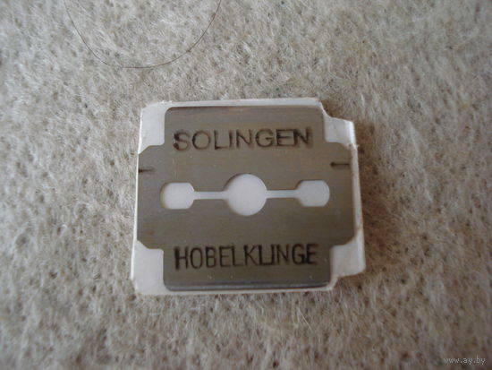 Маленькое сменное двухстороннее лезвие SOLINGEN (Германия) к педикюрному бритвенному станку.