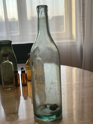 Красивая литровая бутылка  от шнапса. Германия ww2