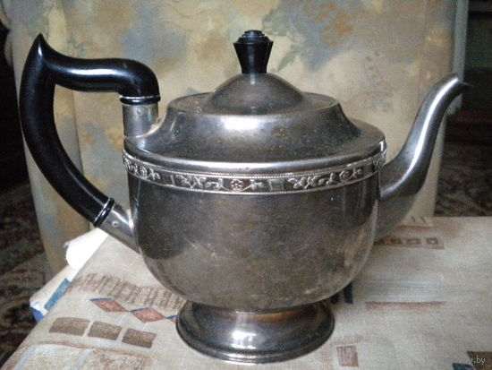 Старинный чайник     Англия