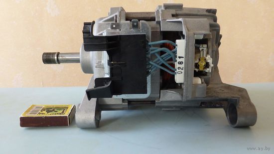 Электродвигатель к стиральной машинеe Electrolux EWT 805