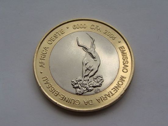 Гвинея-Бисау. 6000 франков 2004 год  UC#200  "Газель"   Тираж: 1.200 шт