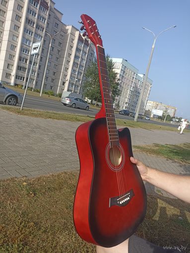 Гитара шестиструнная акустическая вишнёвый самберст металлические струны