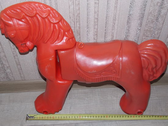 Конь-каталка, коник ссср большой, советская лошадка - игрушка, пластмасса. Конь - огонь