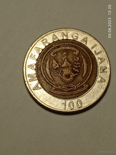 Руанда 100 франков 2007 года .