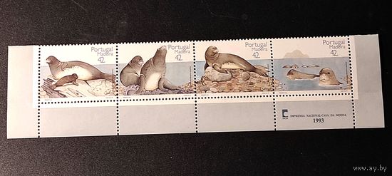 Марки о-ва Мадейра: 4м/с сцепка тюлени 1993г, 6.0 Михель-евро
