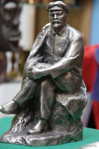 Скульптура " Ленин "   25 см