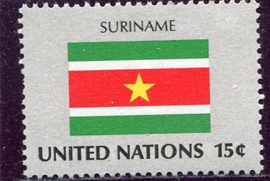 США. ООН Нью-Йорк. Флаг Суринам